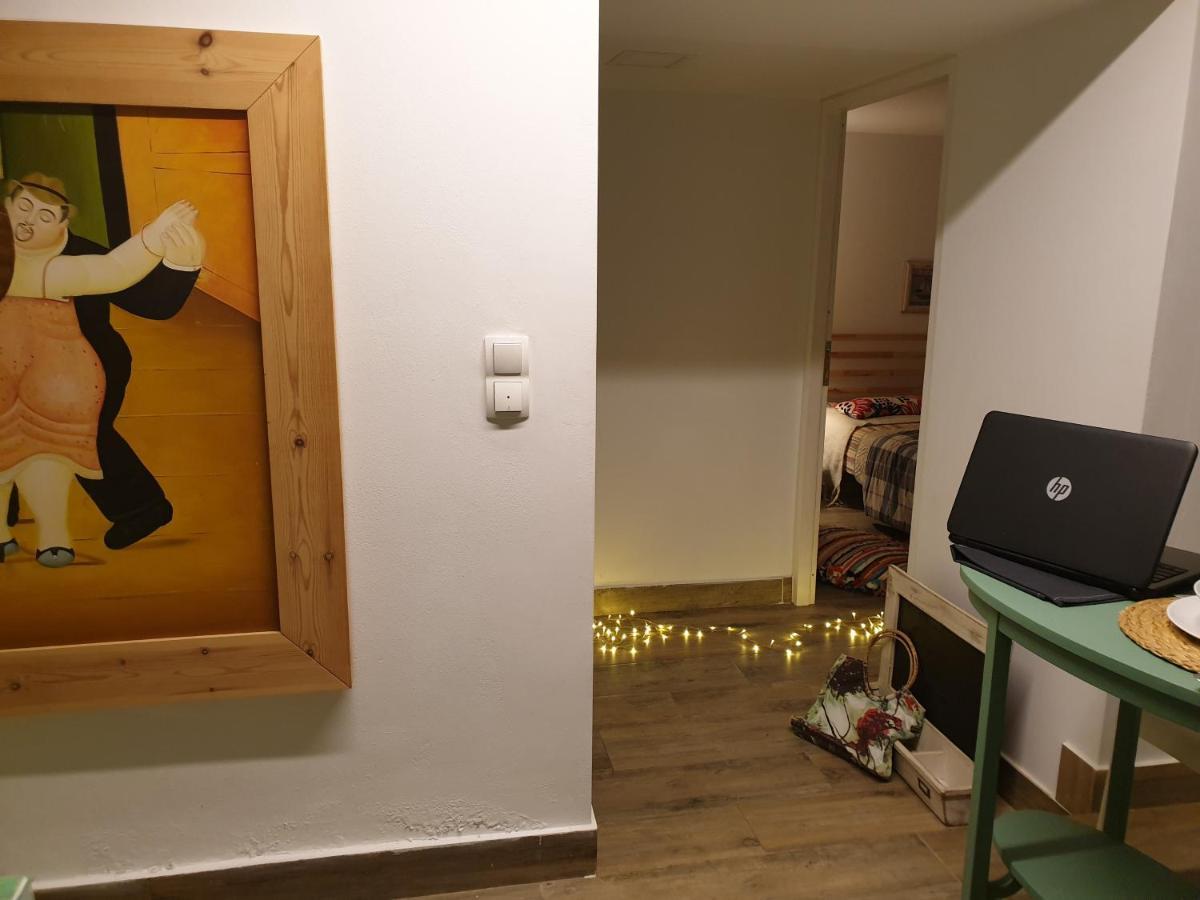 Arismari Apartment Moirai Bagian luar foto