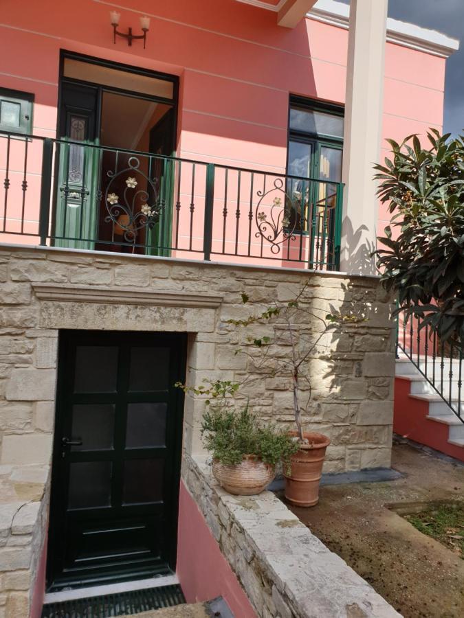 Arismari Apartment Moirai Bagian luar foto