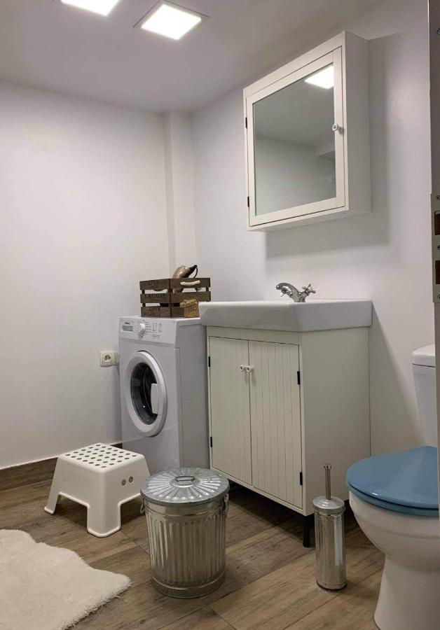 Arismari Apartment Moirai Bagian luar foto