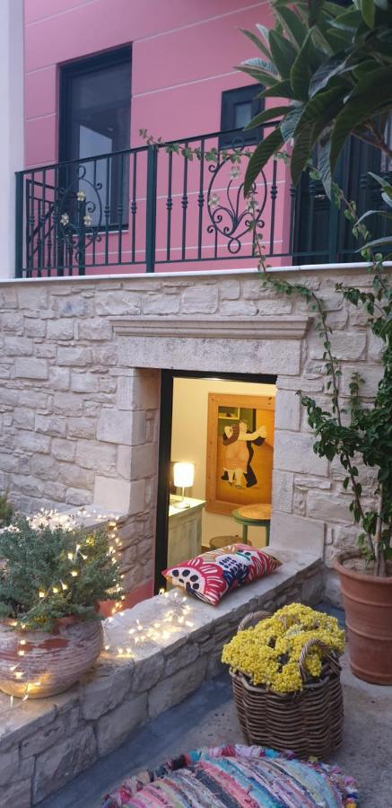 Arismari Apartment Moirai Bagian luar foto